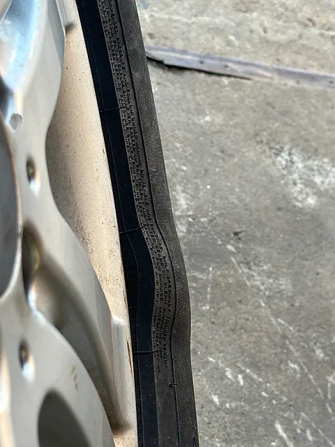 Wheel Mercedes-Benz R350 W251 2008 Set 255/50/18 WHEEL — photo 5