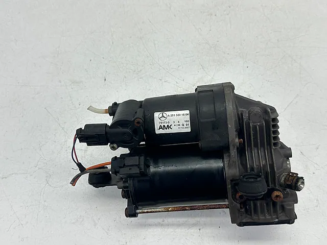 Air Suspension Compressor Mercedes-Benz R350 W251 2006-2013 A 251 320 18 04 — photo 2