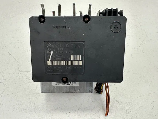 ABS Pump Mercedes-Benz R350 W251 2008 251 545 25 32 — photo 6
