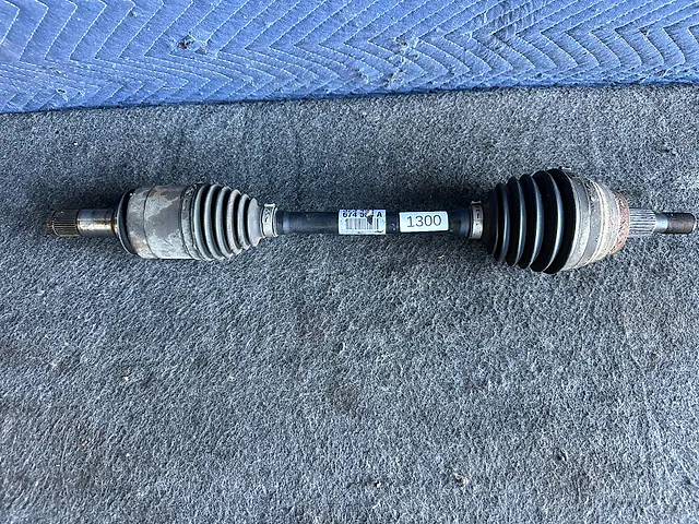 CV Axle Left Driver Side Mercedes-Benz R350 W251 2008 A 251 330 19 01