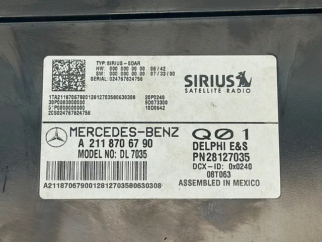 Satellite Radio Receiver Mercedes-Benz R350 W251 2008 A 211 870 67 90 — photo 3