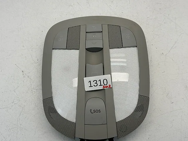 Dome Light Front Mercedes-Benz R350 W251 2008 A 164 820 68 85 — photo 7