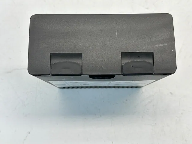 Tire Air Compressor Mercedes-Benz R350 W251 2006-2013 A 164 583 02 02 — photo 4