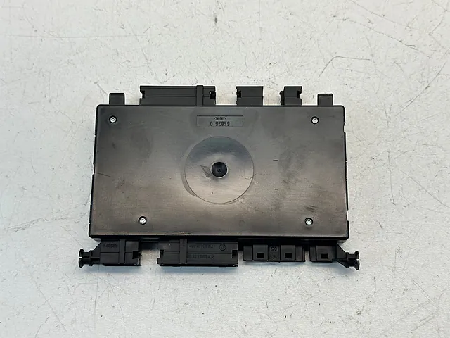 Seat Control Front Driver Side Mercedes-Benz R350 W251 2006-2013 A2118704085 — photo 3