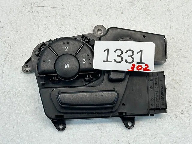 Seat Switch Mercedes-Benz R350 W251 2006-2013 A1648704310 — photo 6